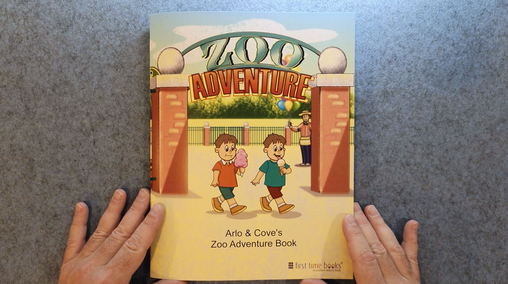 Arlo & Cove's Zoo Adventure – A Personalized Journey Awaits!